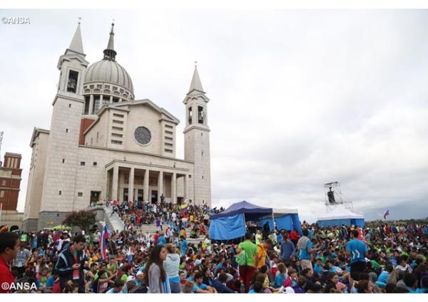 List pápeža Františka saleziánom: Ako don Bosco, s mladými a pre mladých