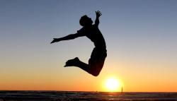 jumping-sunset-guy3.jpg - 