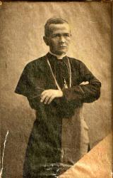 01_Augustin Fisher Colbrie.jpg -