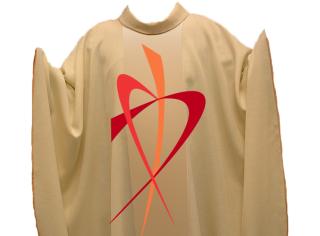 P15 so špeciálnymi liturgickými odevmi
