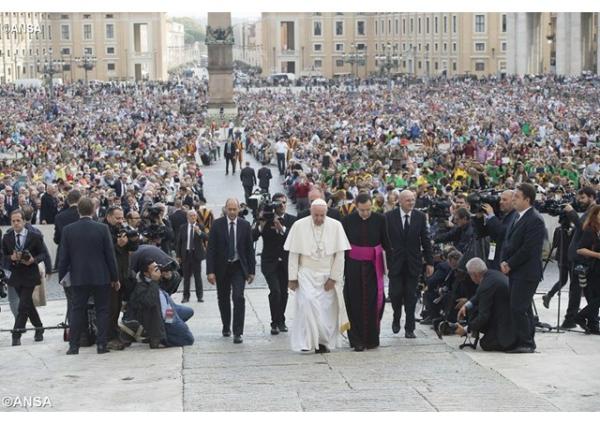Katechéza Svätého Otca z generálnej audiencie: Rodinný duch