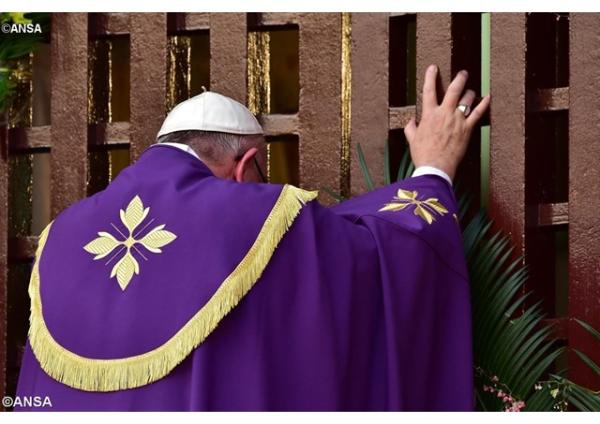 Stredoafrická republika vstúpila s pápežom Františkom do Roka milosrdenstva