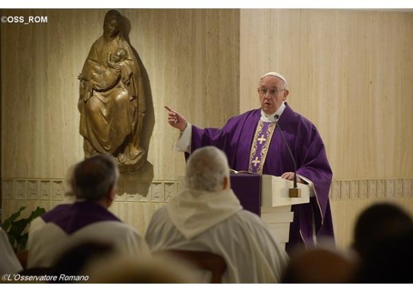 Ranná homília pápeža Františka: Buďte kresťanmi skutkom, nie slov