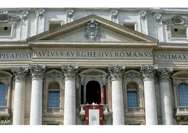 Pápež František na Veľkonočnú nedeľu: Len nekonečné milosrdenstvo nás zachráni