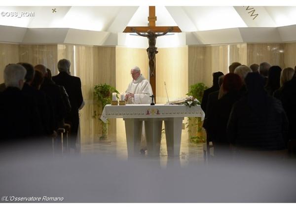 Ranná homília pápeža Františka: Duch vedie Cirkev cez prekvapenia