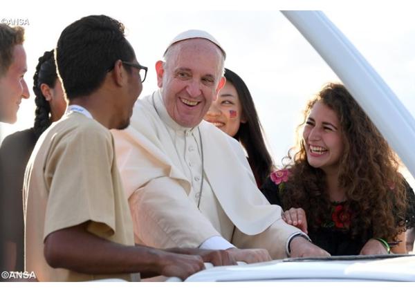 Vyšlo posolstvo Svätého Otca mladým k diecéznemu SDM 2017