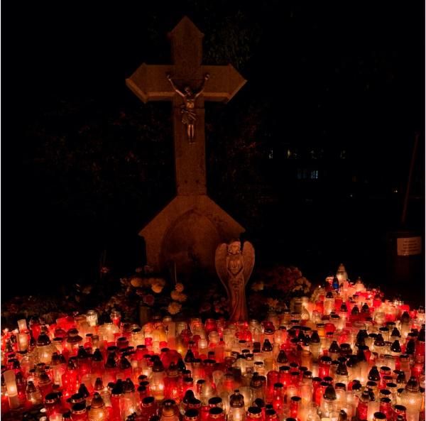 Sviatok všetkých svätých a Spomienka na všetkých verných zosnulých (doplnené)