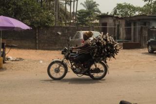 Džihádisti na motocykloch uniesli 110 Nigérijčanov