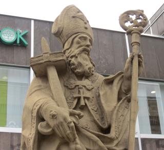 NEMECKÍ SVÄTCI, MYSTICI, PÚTNICKÉ MIESTA A PAMIATKY
