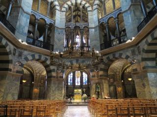 AACHEN – TRETIE NAJDÔLEŽITEJŠIE PÚTNICKÉ MIESTO V STREDOVEKEJ EURÓPE