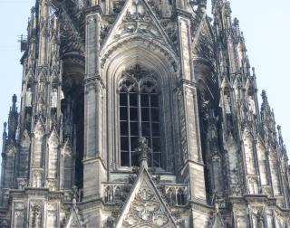 KOLÍNSKA KATEDRÁLA – SYMBOL BOŽEJ VEĽKOSTI I SYMBOL NÁDEJE