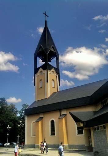 Farnosť povýšenia svätého kríža v Snina